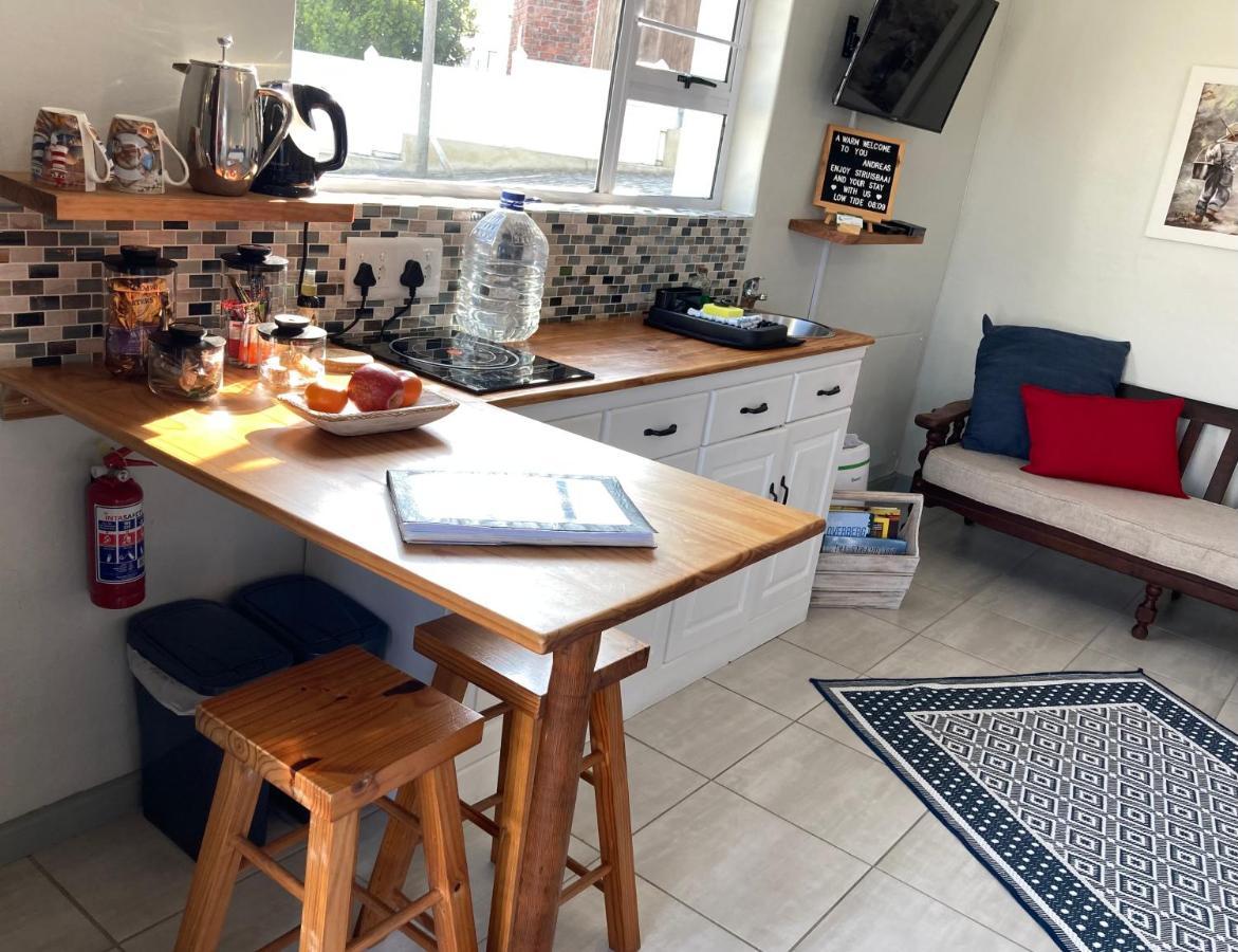 Apartamento C-Pampoentjie Struisbaai Exterior foto
